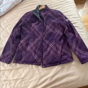 Can be worn in two ways “inside out”
Warm and good for all seasons